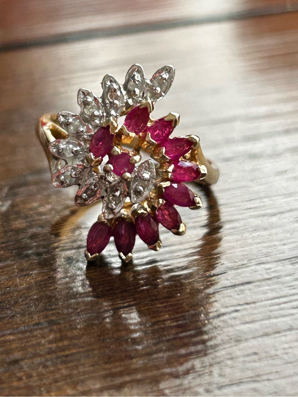 ✨ Luxury Solid 10K Gold Cluster Ring – Attributed to Israel Levy ✨ size 6.5